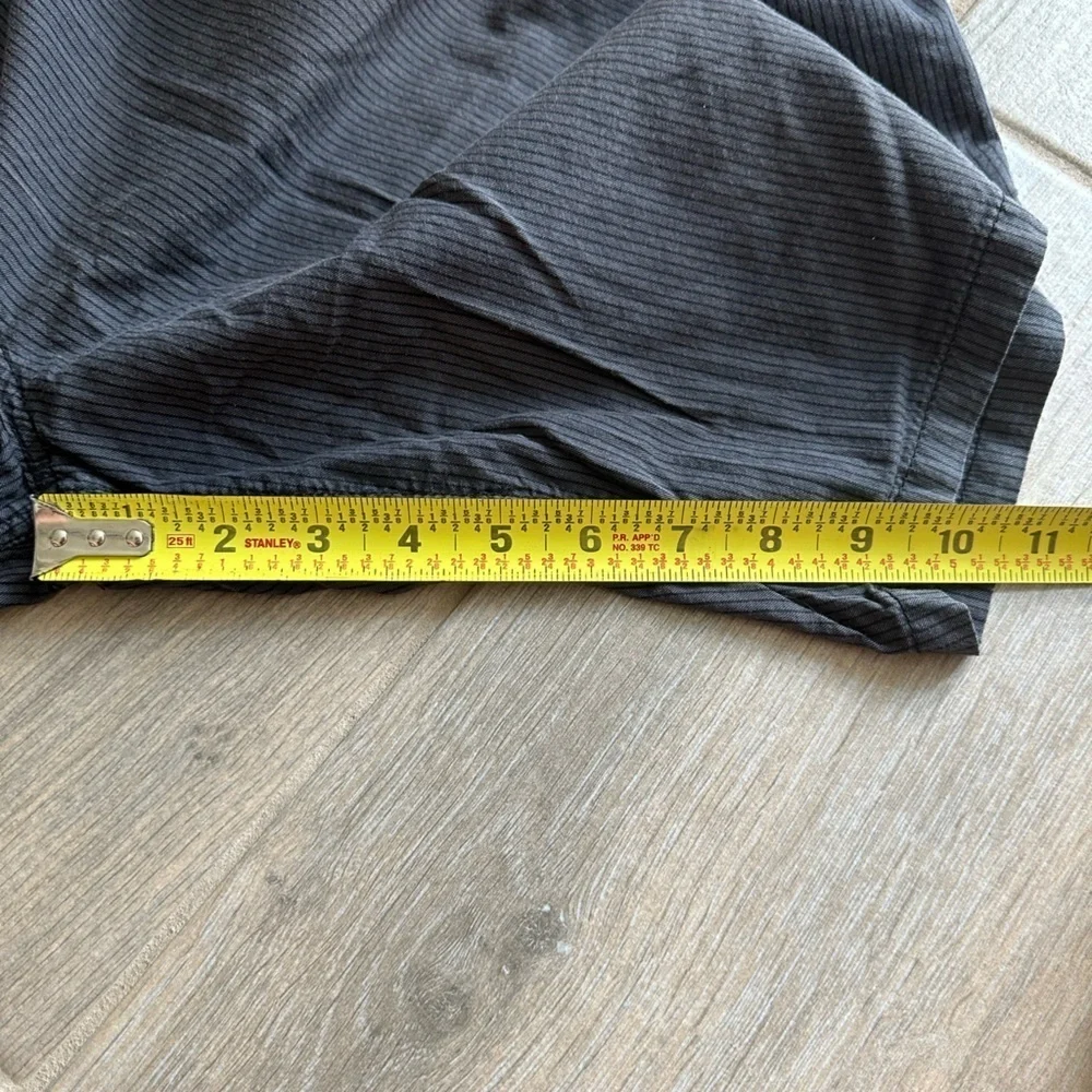 Men’s Hurley Black pinstripe shorts